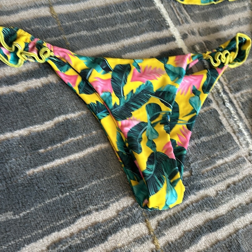 Never Worn Bikini - image 2